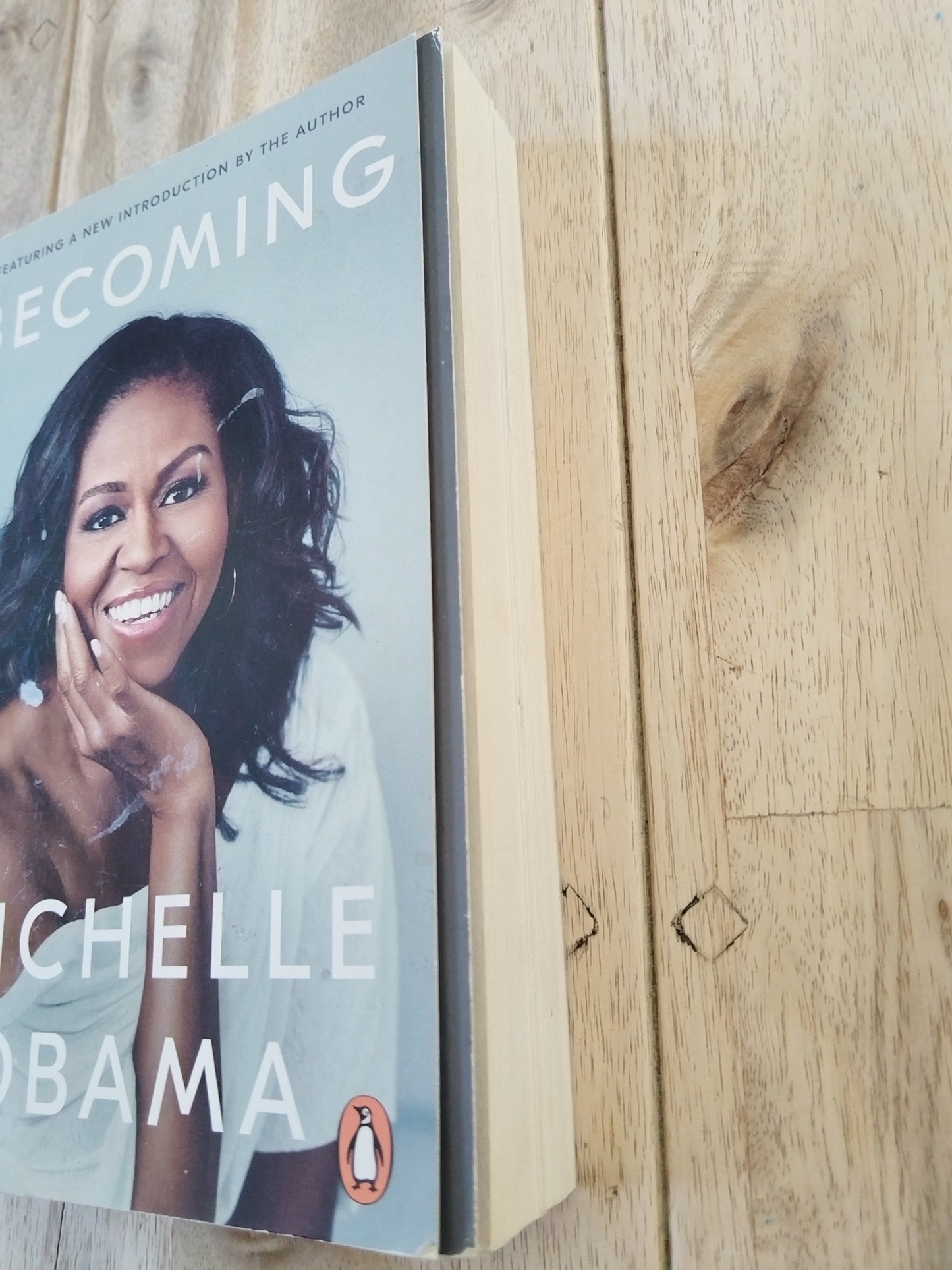 Becoming Michelle Obama