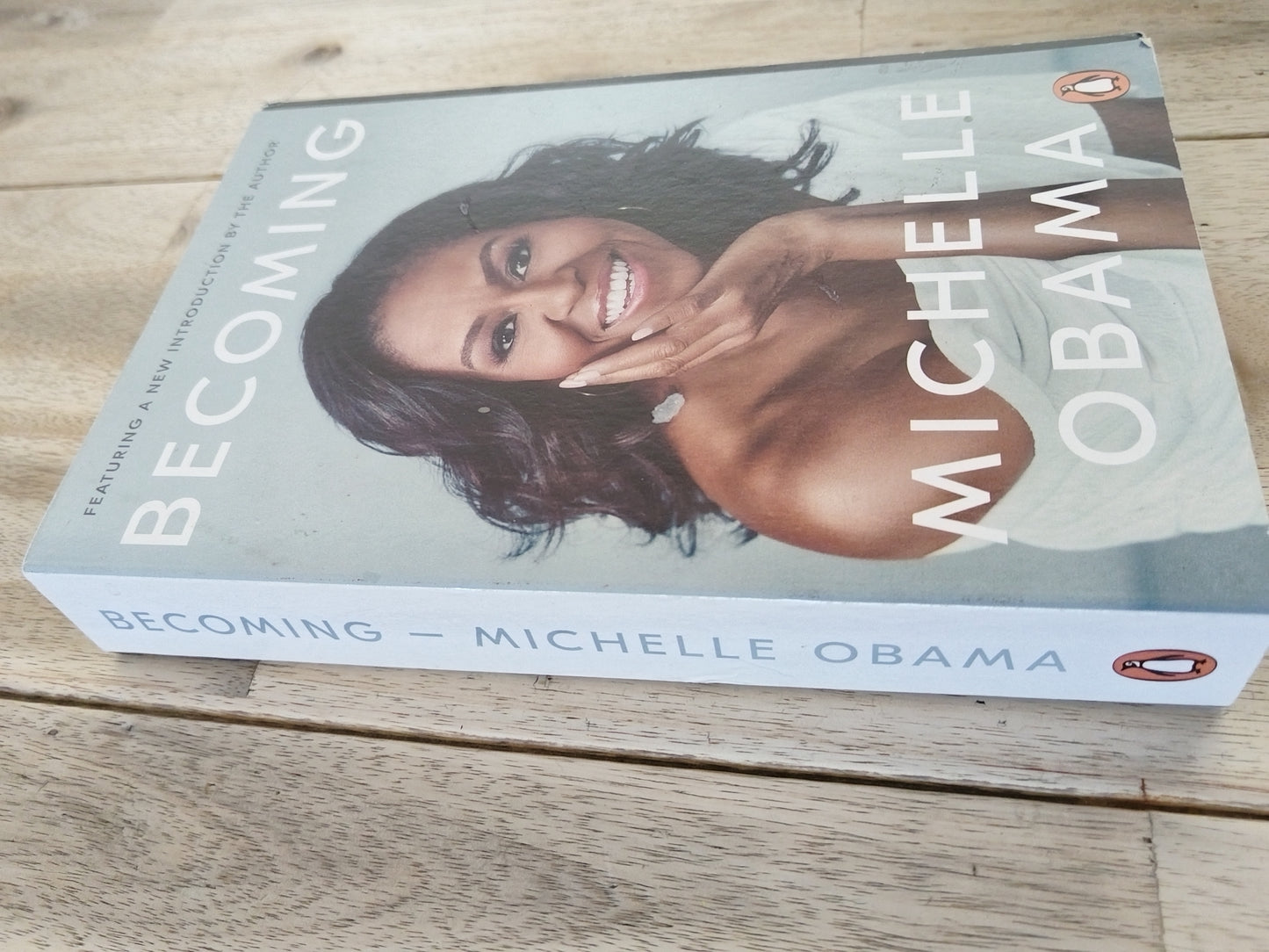 Becoming Michelle Obama