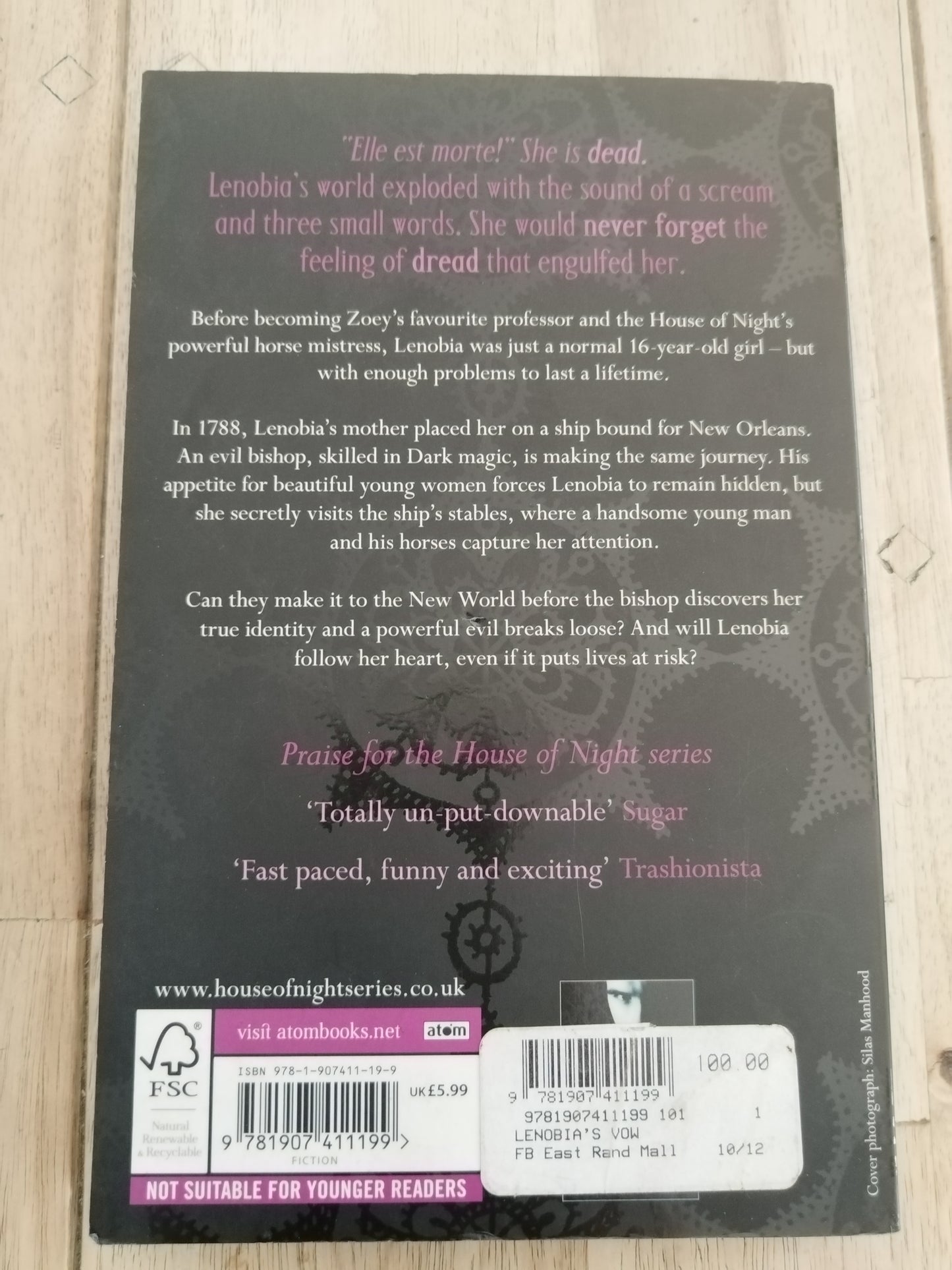 Lenobias Vow P.C and Kirsten Cast A House of Night Novella