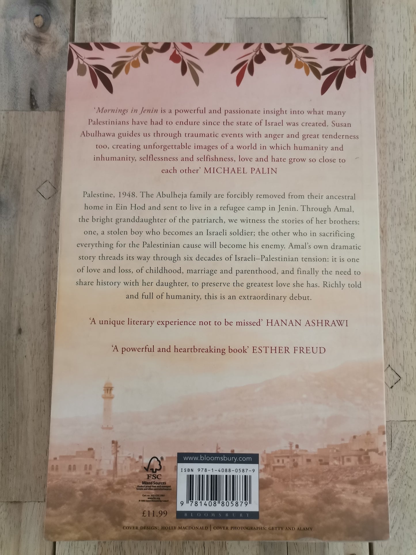 Mornings in Jenin by Susan Abulhawa - Trade Paperback