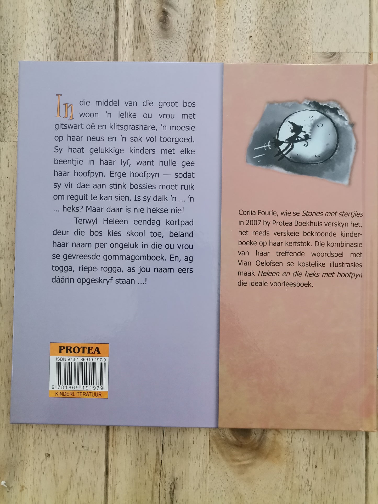 Heleen en die heks met hoofpyn by Corlia Fourie