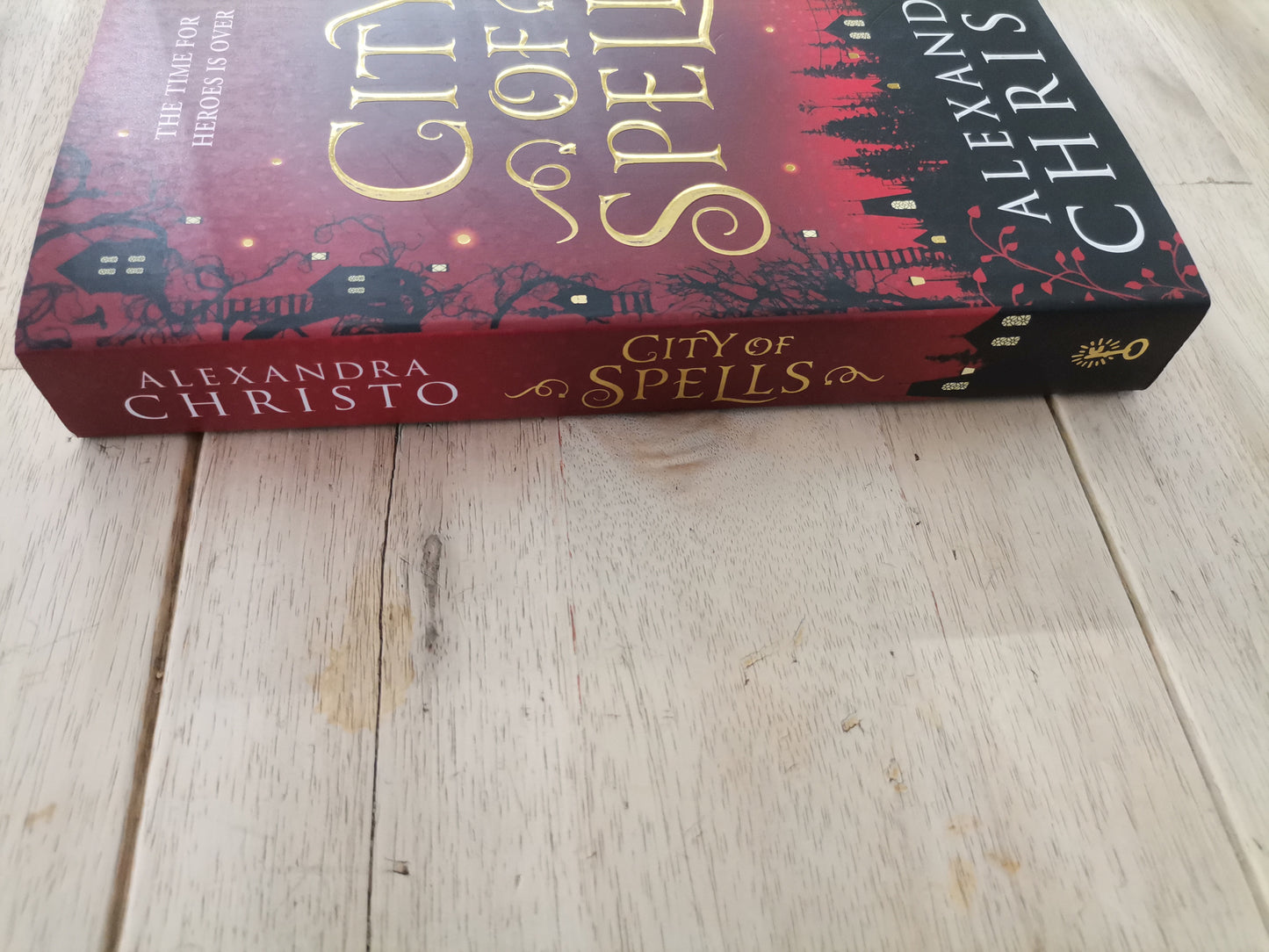 City of Spells – Alexandra Christo