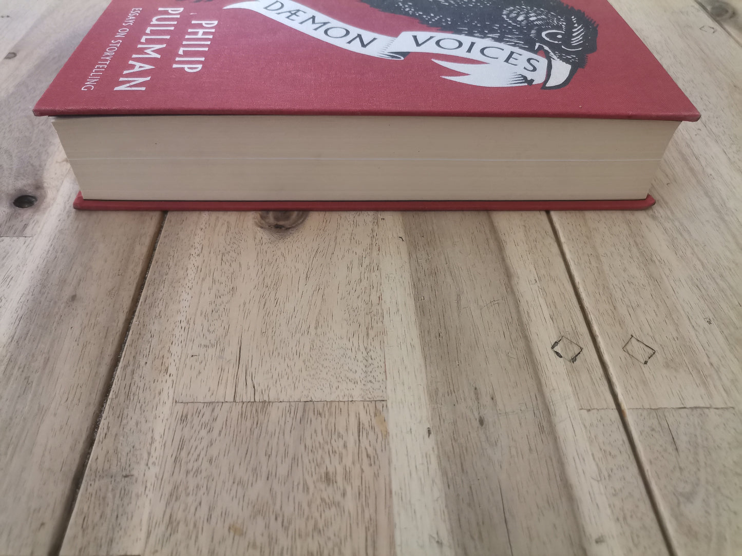 Daemon Voices - Philip Pullman (Essays on Storytelling)