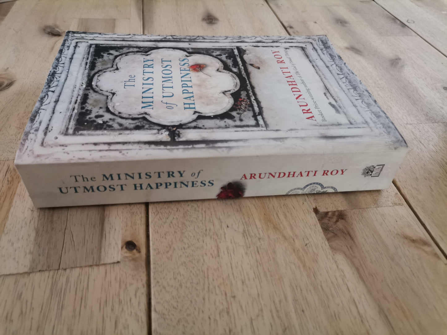 The Ministry of Utmost Happiness – Arundhati Roy