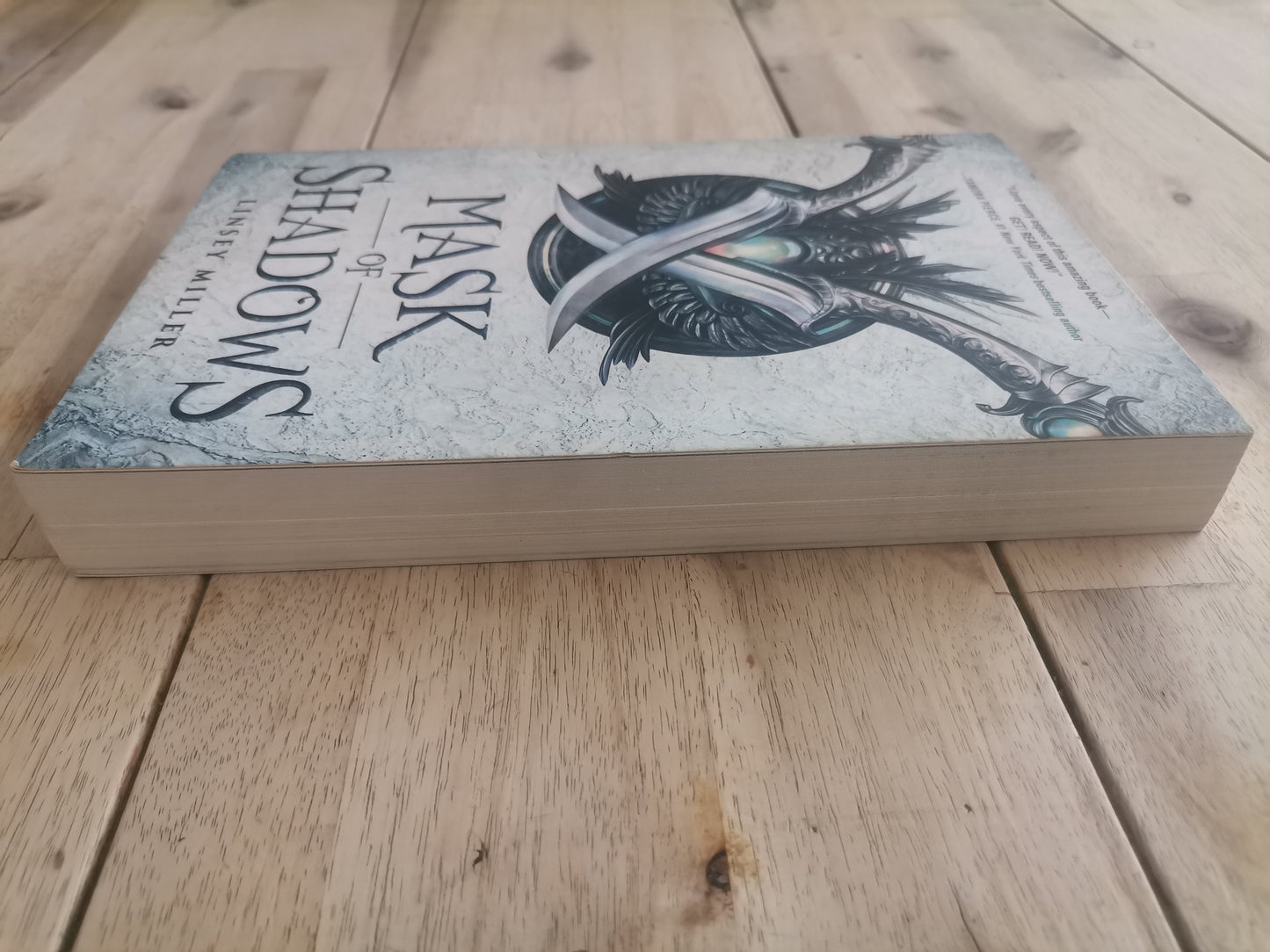 Mask of Shadows by Linsey Miller