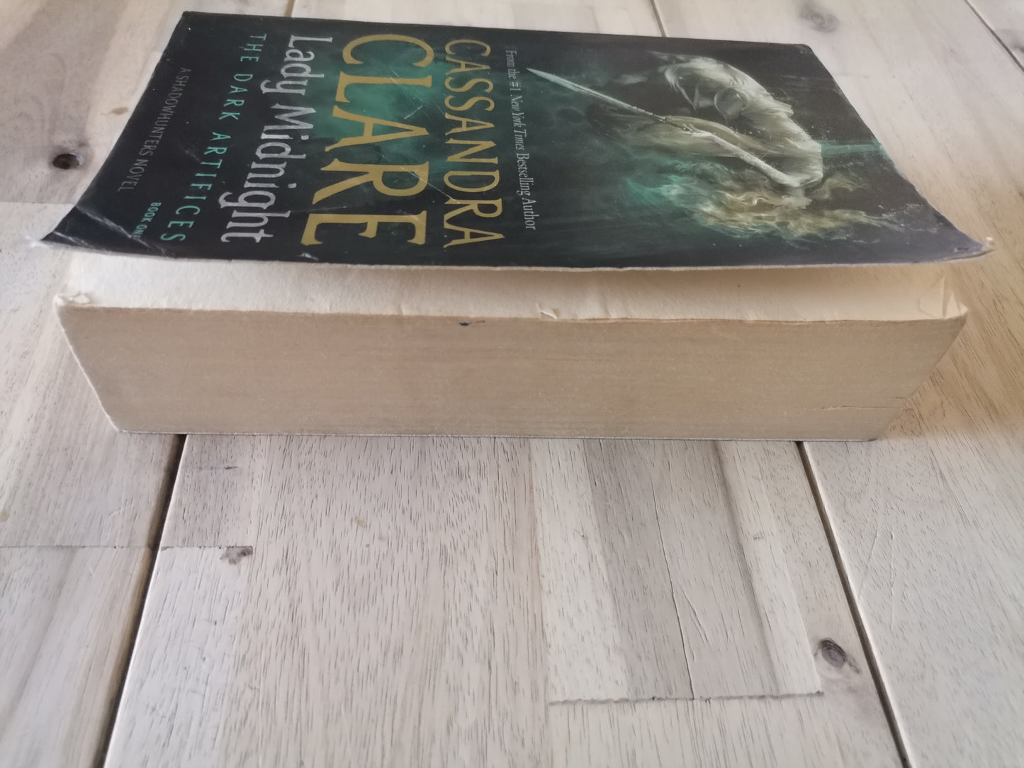 Lady Midnight (The Dark Artifices #1) by Cassandra Clare
