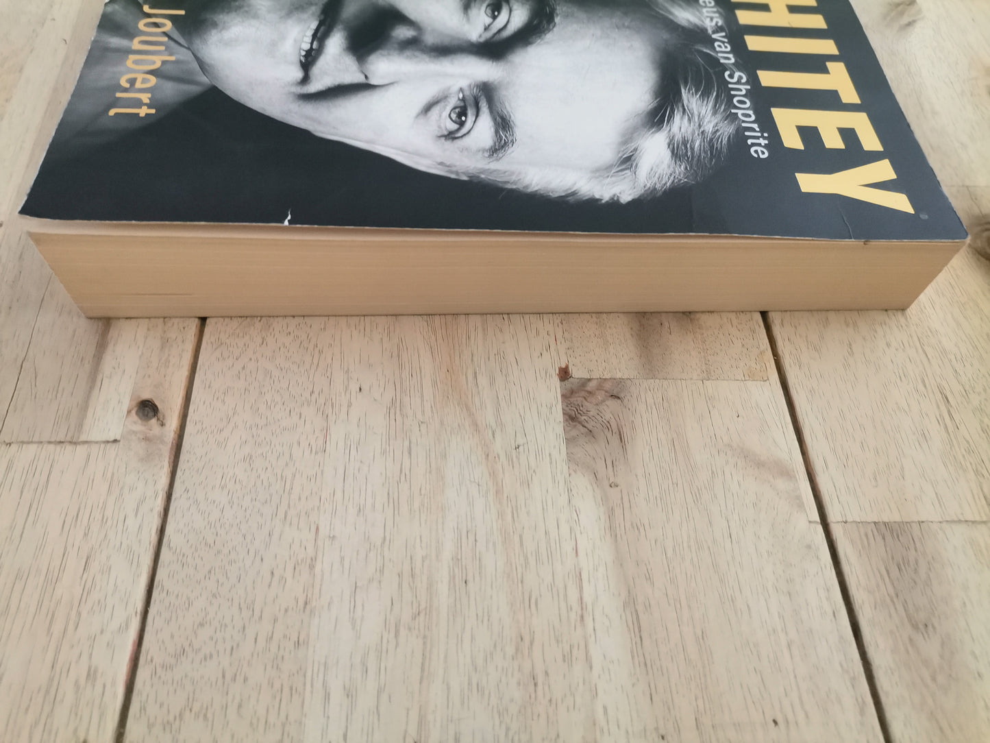 Whitey: Sakereus van Shoprite by Niel Joubert