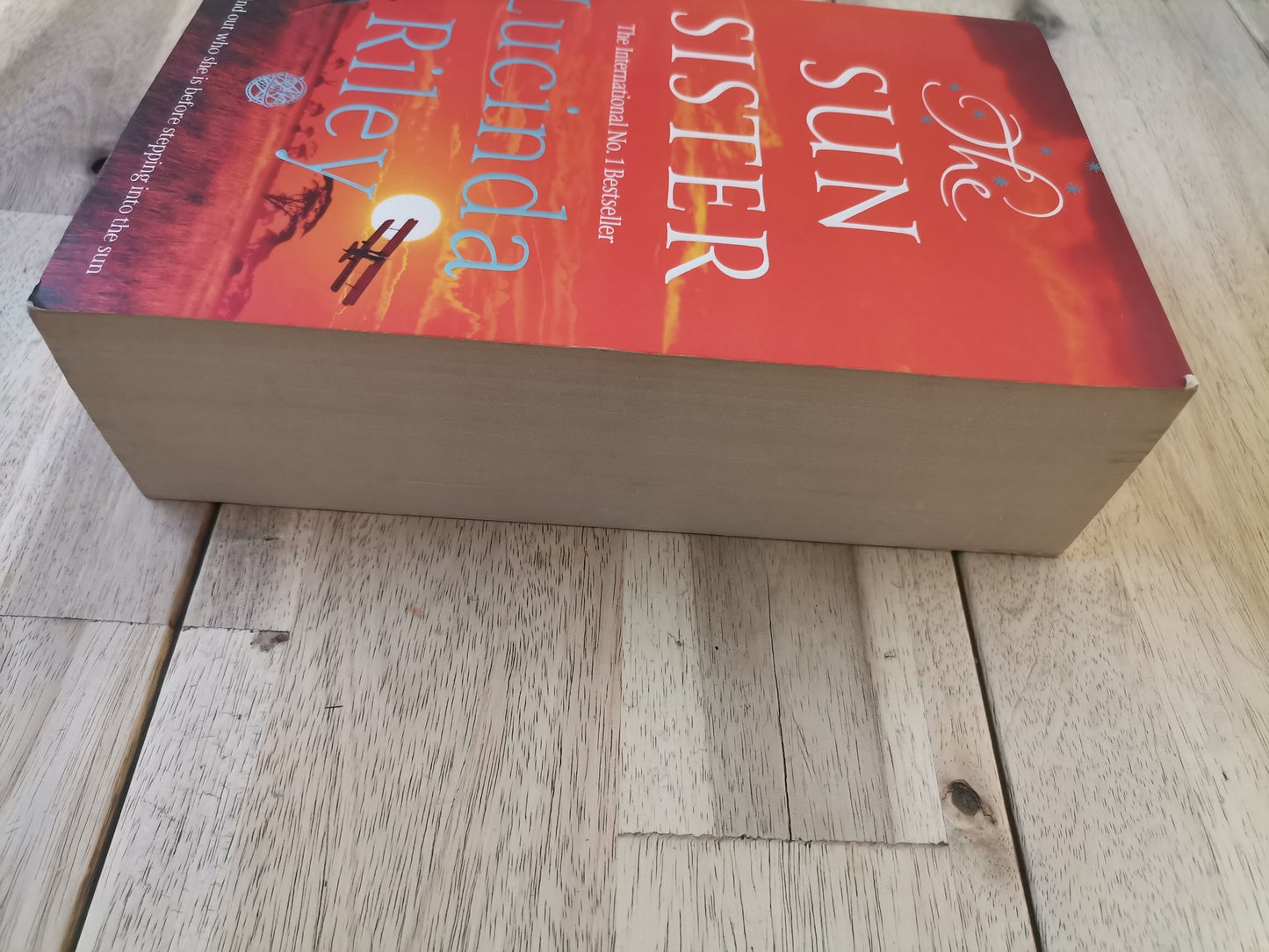 The Sun Sister by Lucinda Riley - Paperback