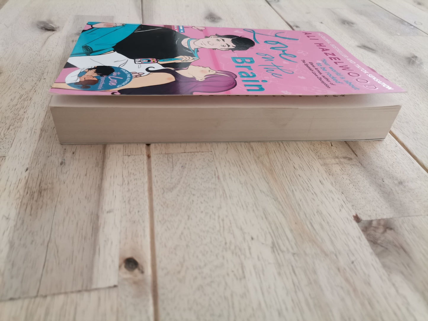 Love on the Brain – Ali Hazelwood