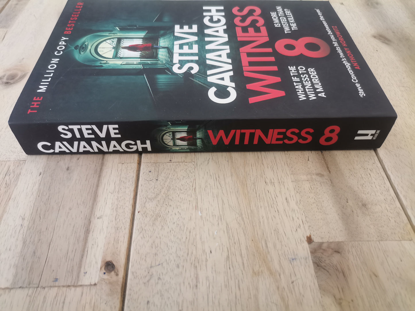 Witness 8 by Steve Cavanagh