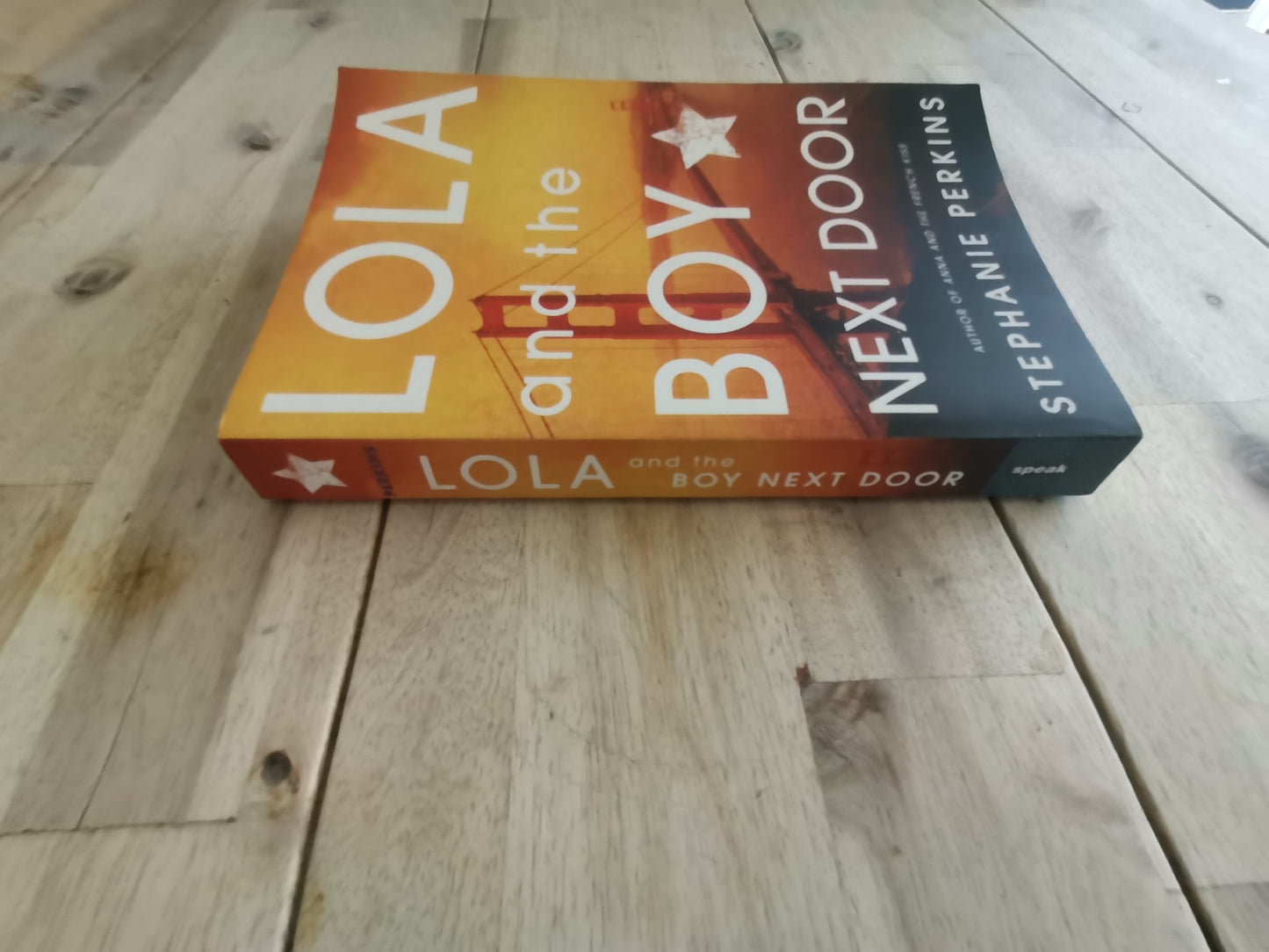 Lola and the Boy Next Door by Stephanie Perkins