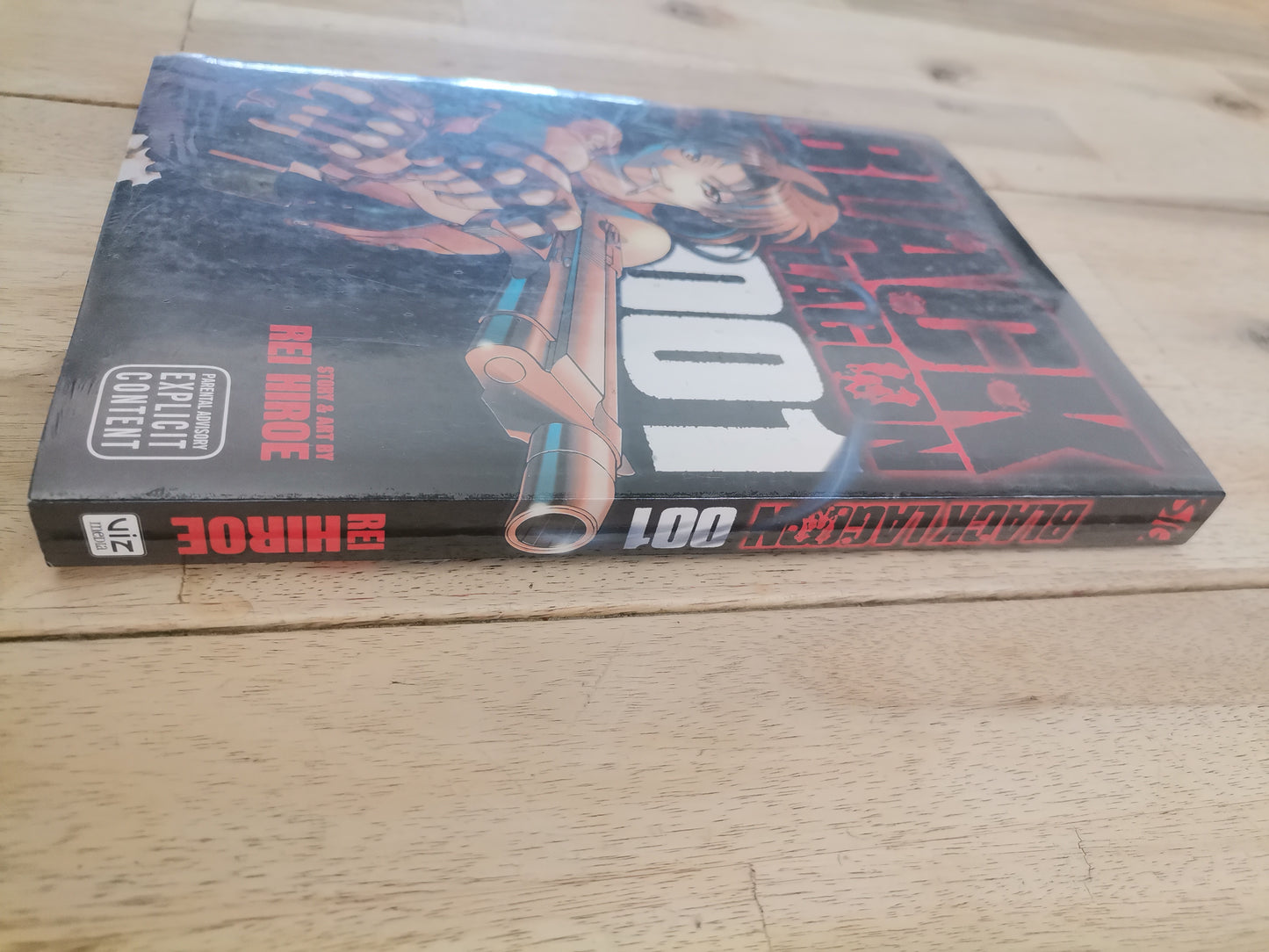 Black Lagoon 001 story & art by Rei Hiroe