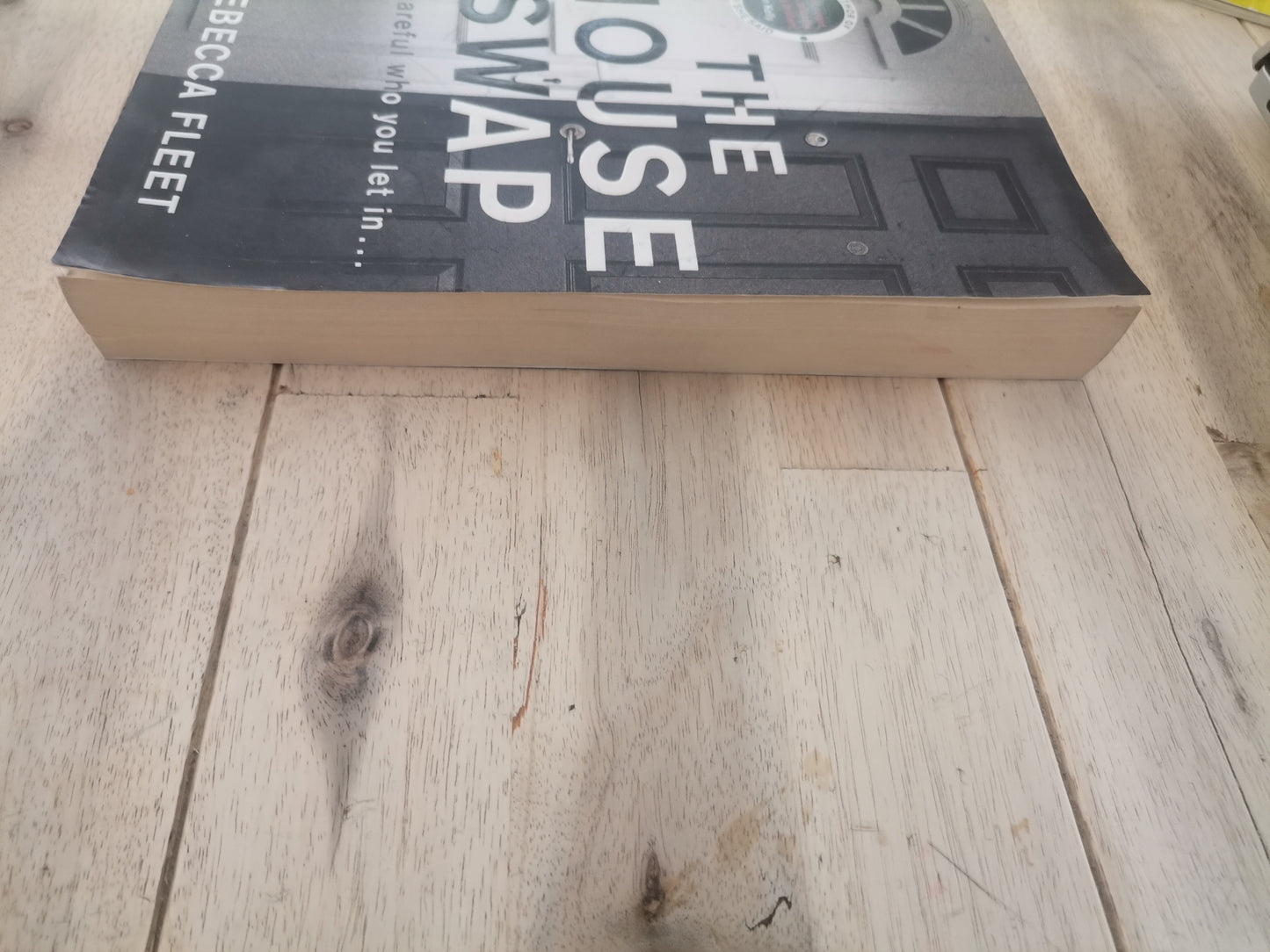 The House Swap - Rebecca Fleet (Trade Paperback)