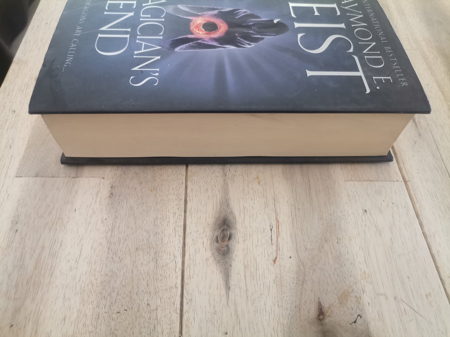 Magician's End - Raymond E. Feist (Hardcover)