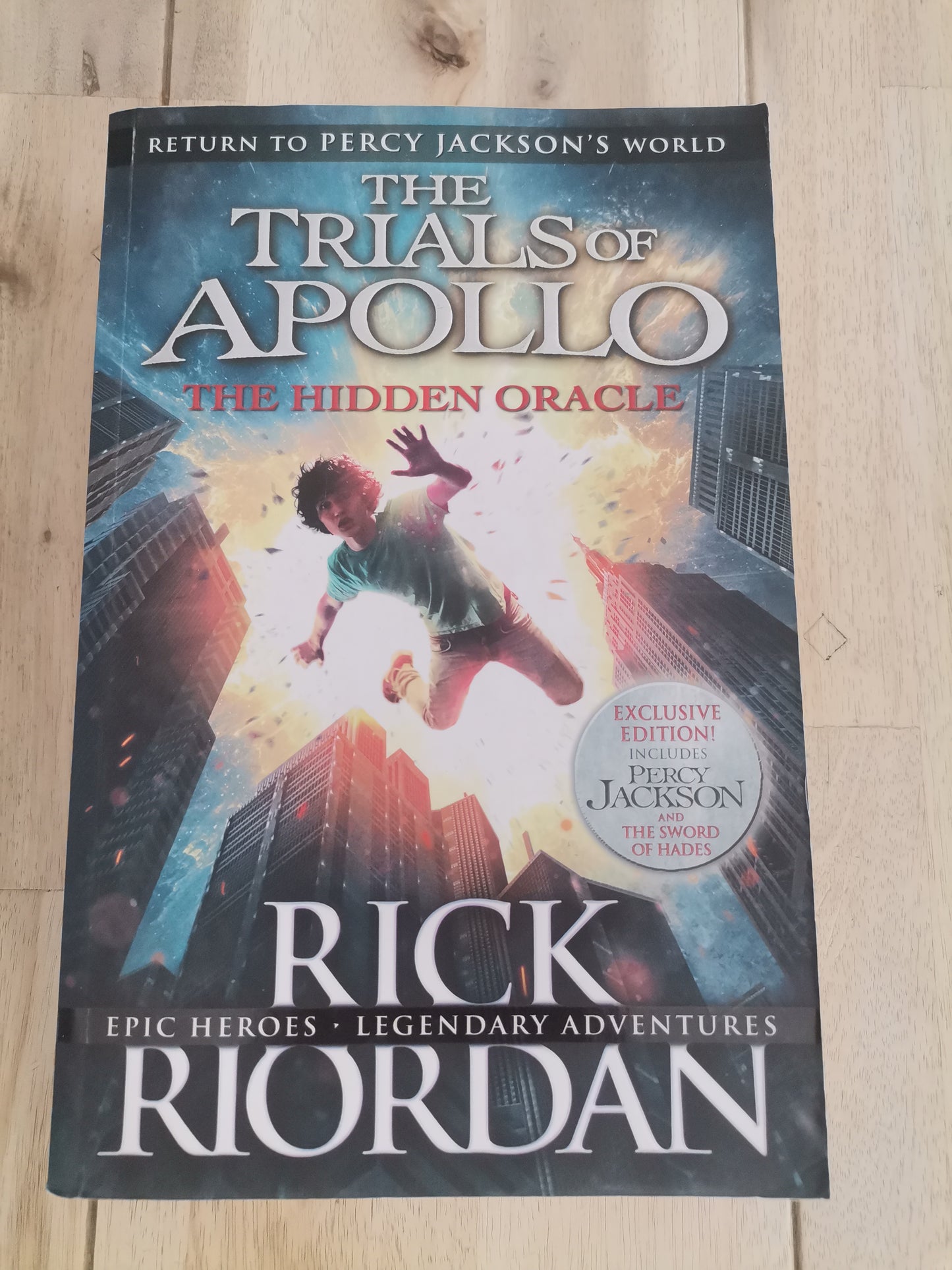 The Hidden Oracle (The Trials Of Apollo Book 1)