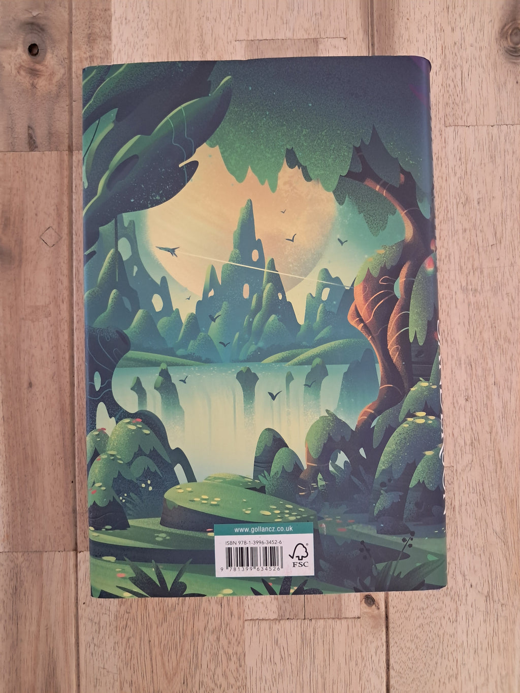 Isles of the Emberdark – Brandon Sanderson