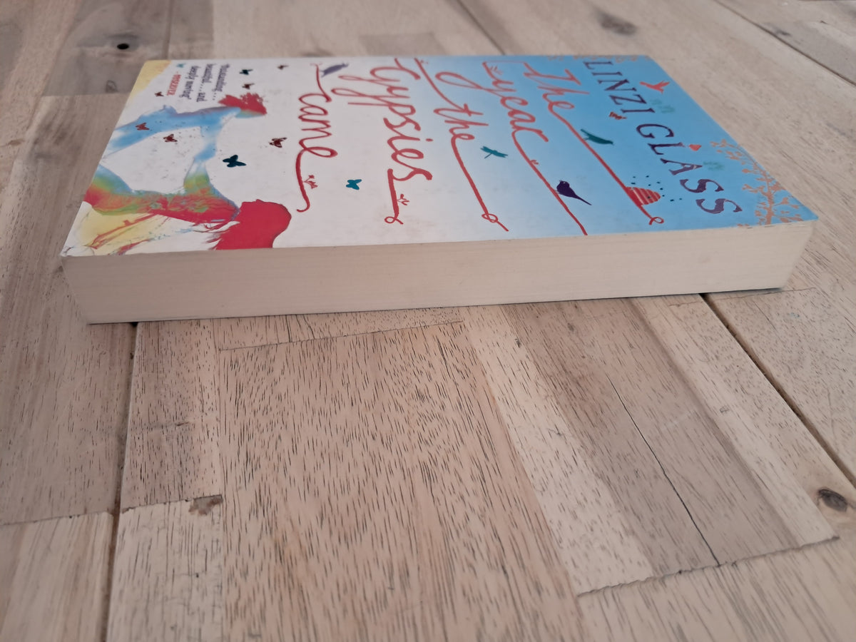 The Year the Gypsies Came – Linzi Glass