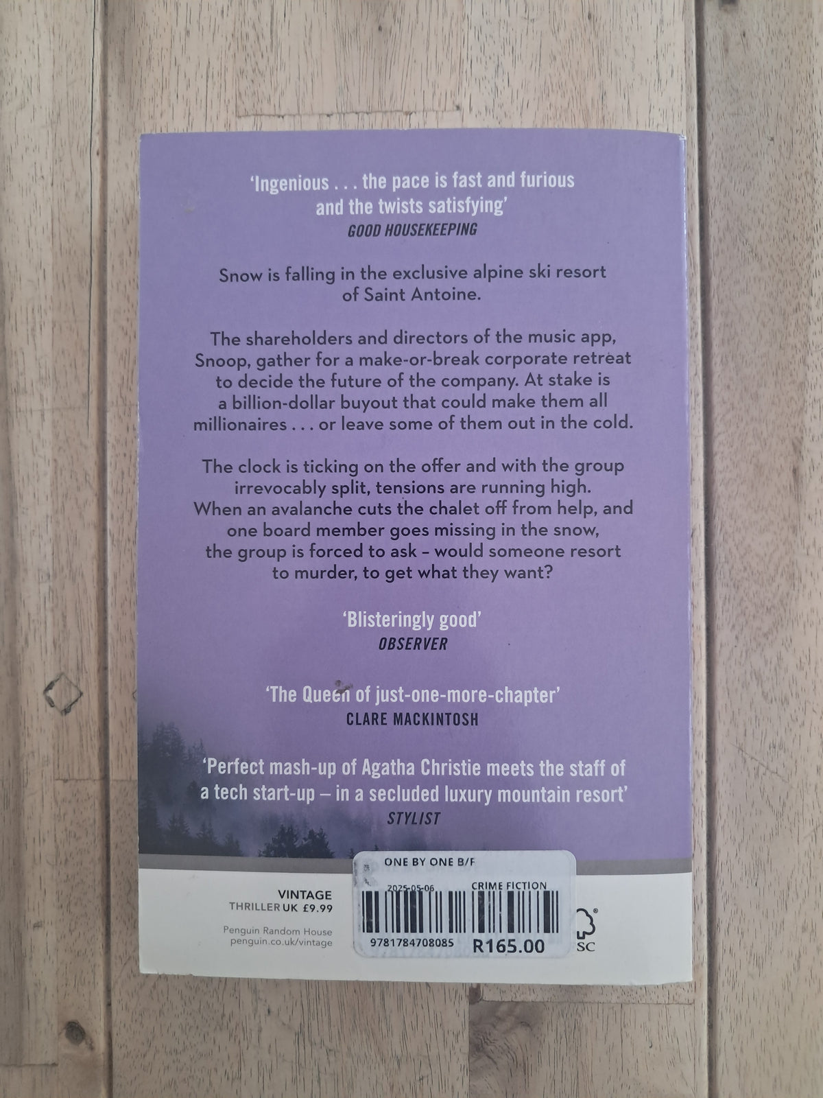 One by One – Ruth Ware