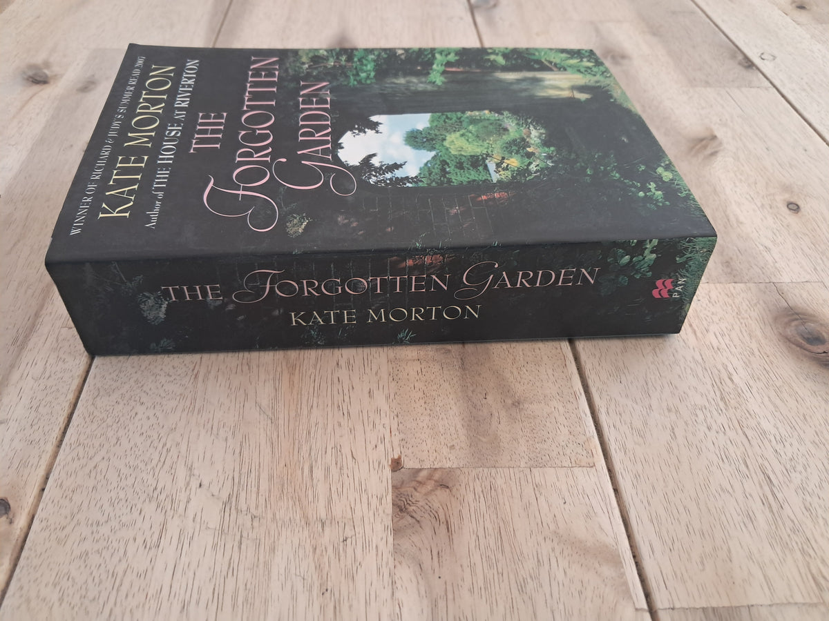 The Forgotten Garden – Kate Morton