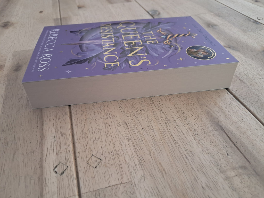 The Queen’s Rising Duology (Books 1–2) – Rebecca Ross