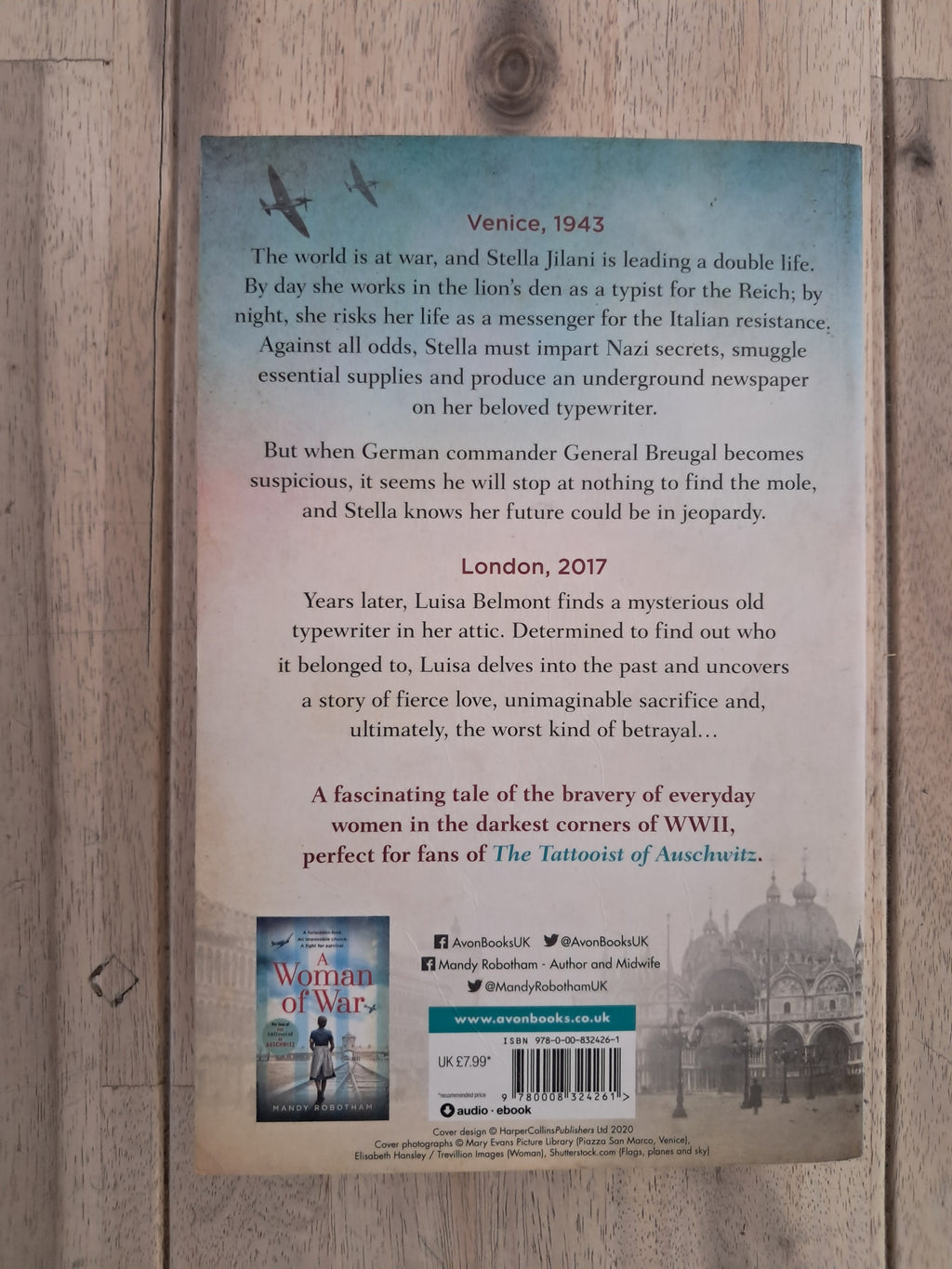 The Secret Messenger – Mandy Robotham