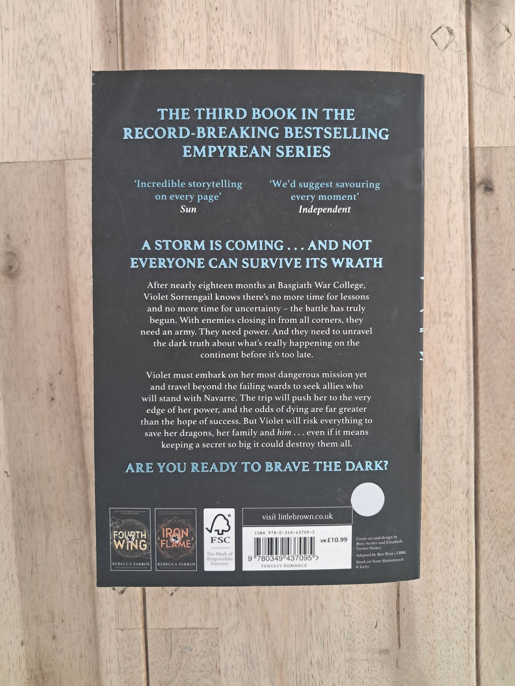 Empyrean Books 1–3 (Fourth Wing, Iron Flame & Onyx Storm) – Rebecca Yarros