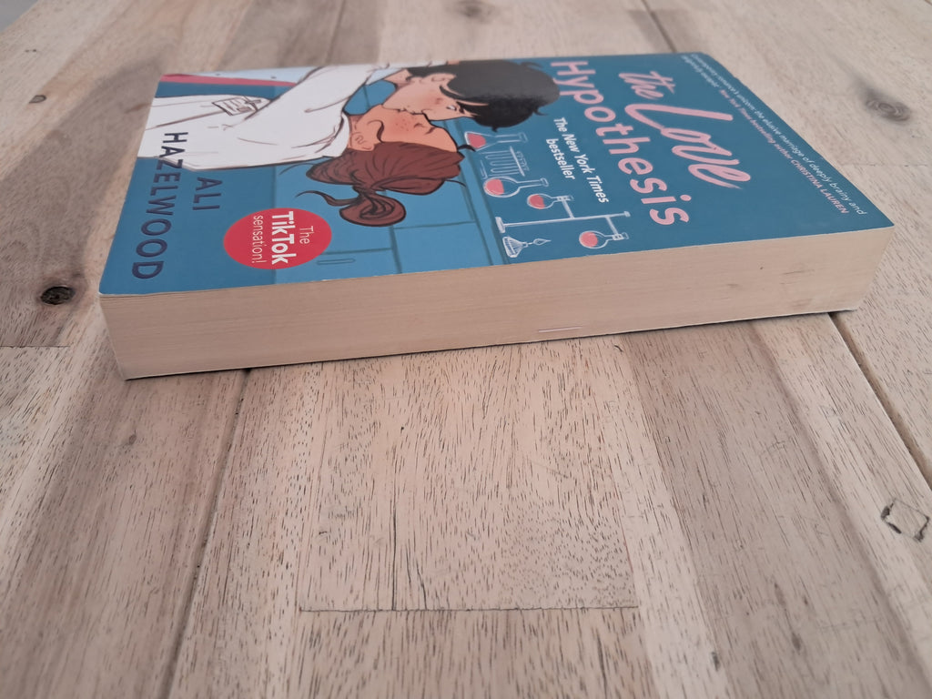 The Love Hypothesis – Ali Hazelwood