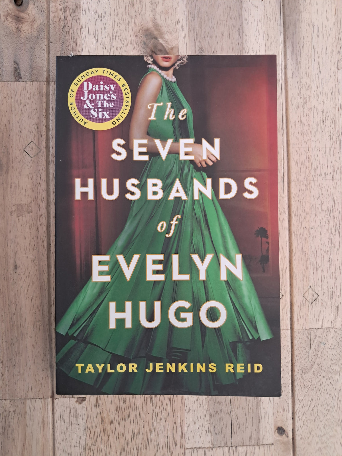 The Seven Husbands of Evelyn Hugo – Taylor Jenkins Reid