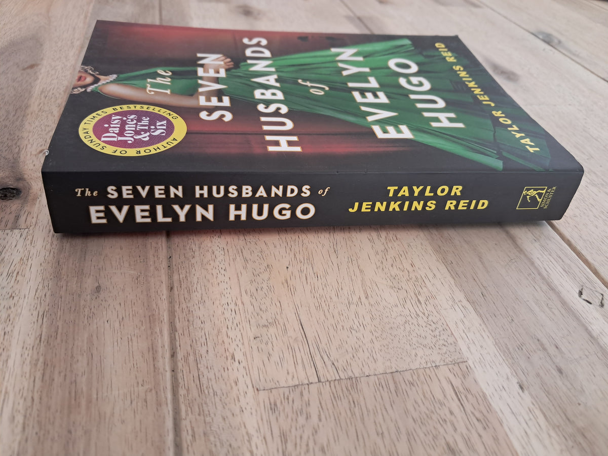 The Seven Husbands of Evelyn Hugo – Taylor Jenkins Reid