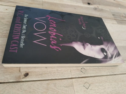 Lenobias Vow P.C and Kirsten Cast A House of Night Novella