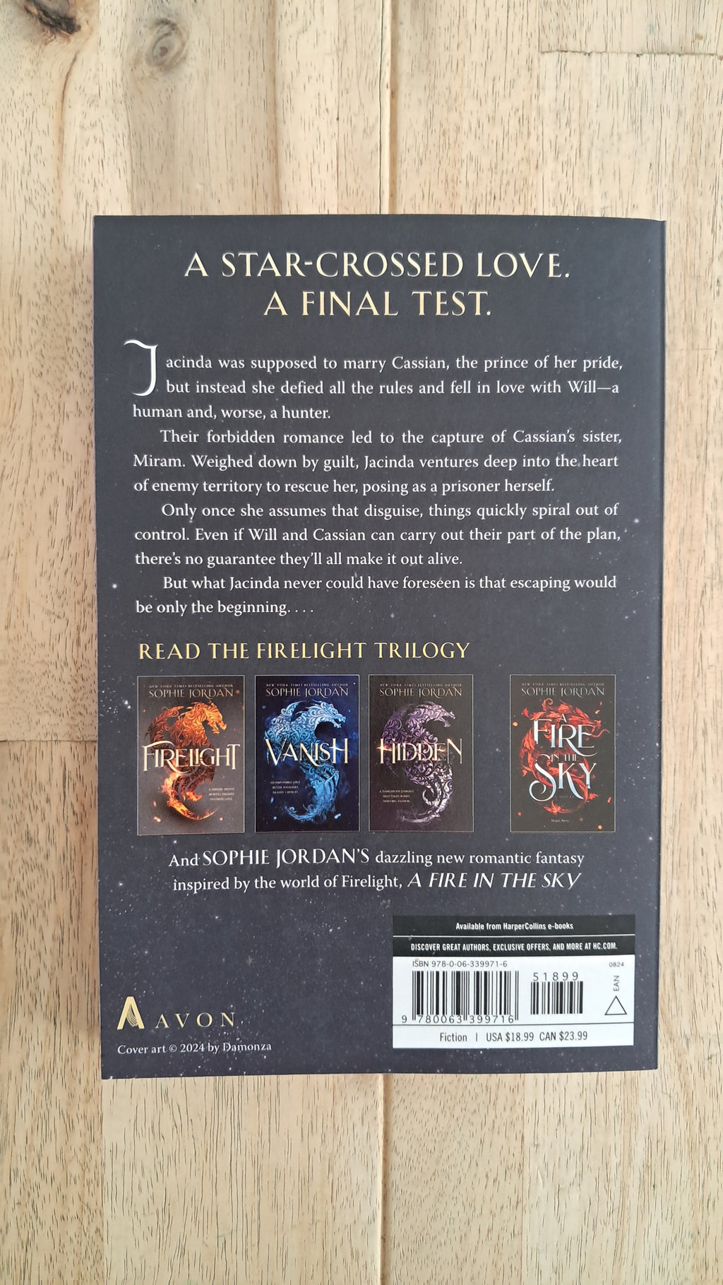 Hidden – Sophie Jordan