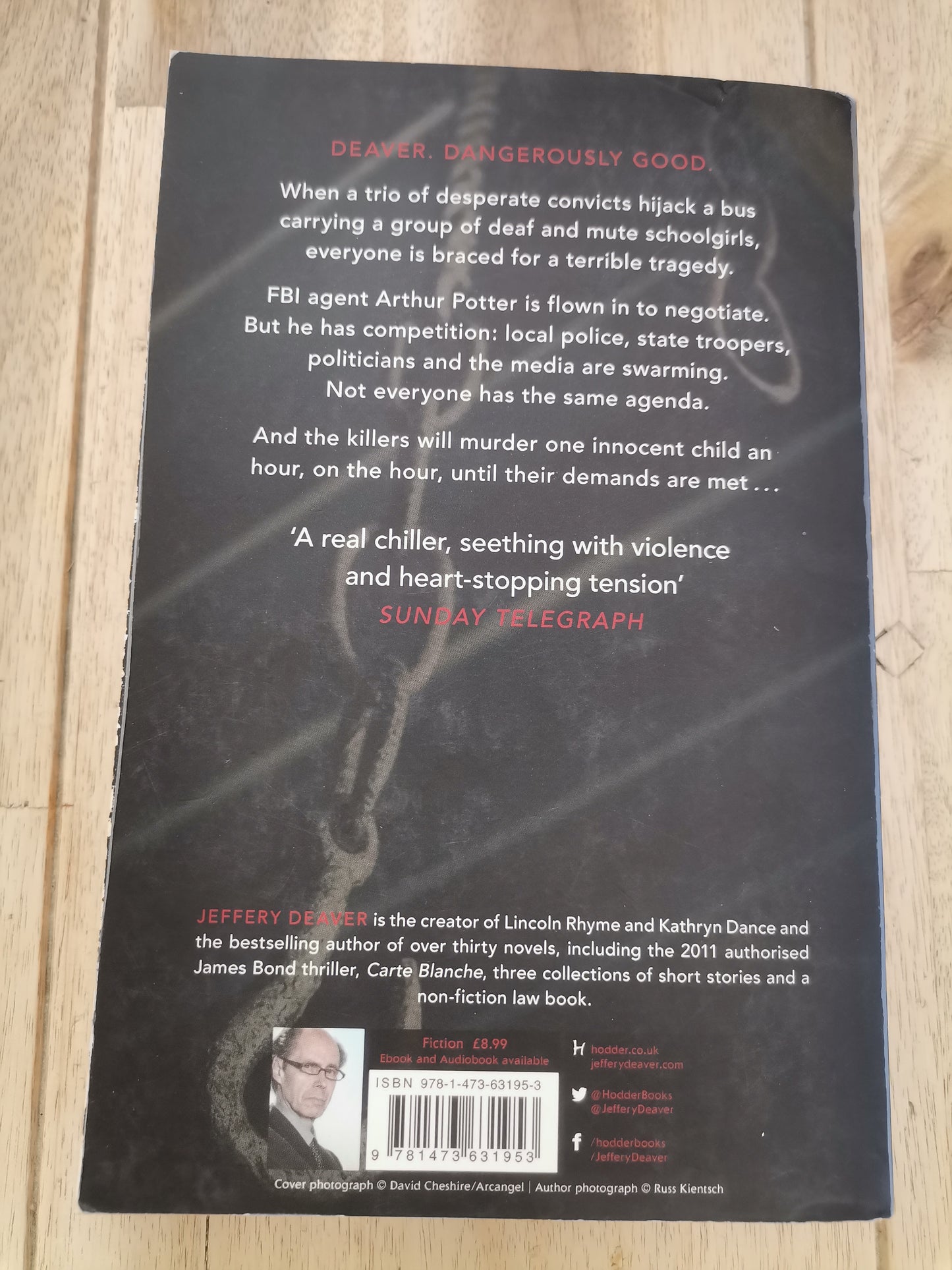 A Maiden's Grave by Jeffrey Deaver