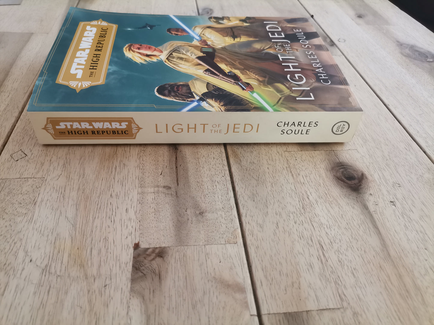 Light of the Jedi – Charles Soule