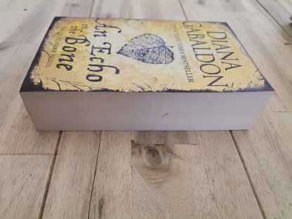 An Echo In The Bone by Diana Gabaldon