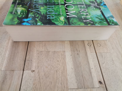The Butterfly Room by Lucinda Riley - Trade Paperback