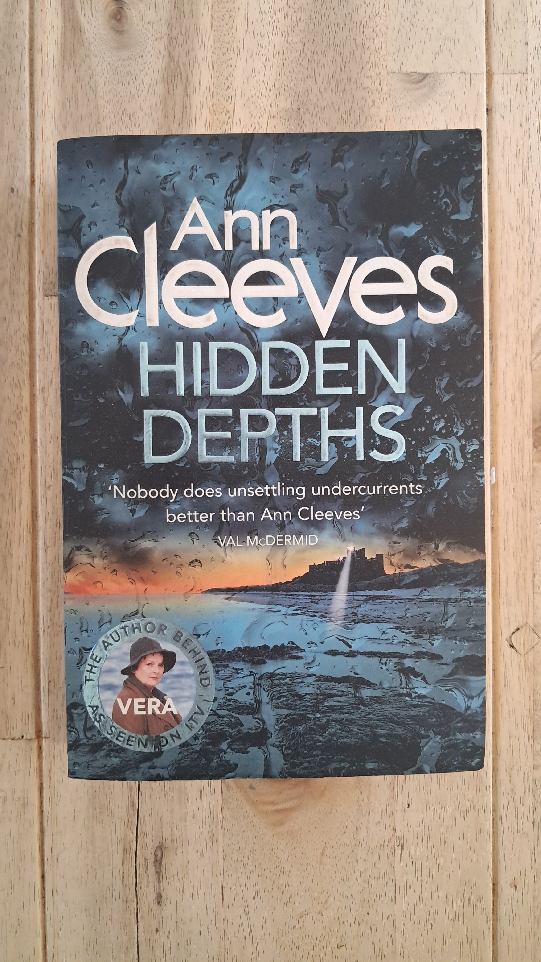Hidden Depths – Ann Cleeves