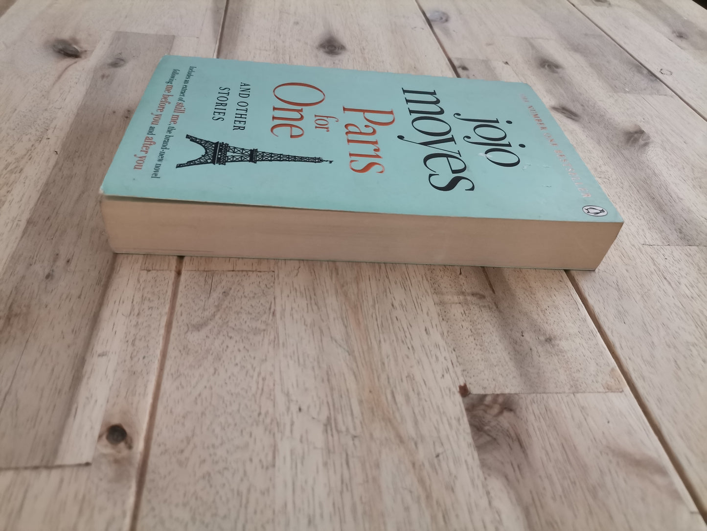 Paris for One & Other Stories – Jojo Moyes