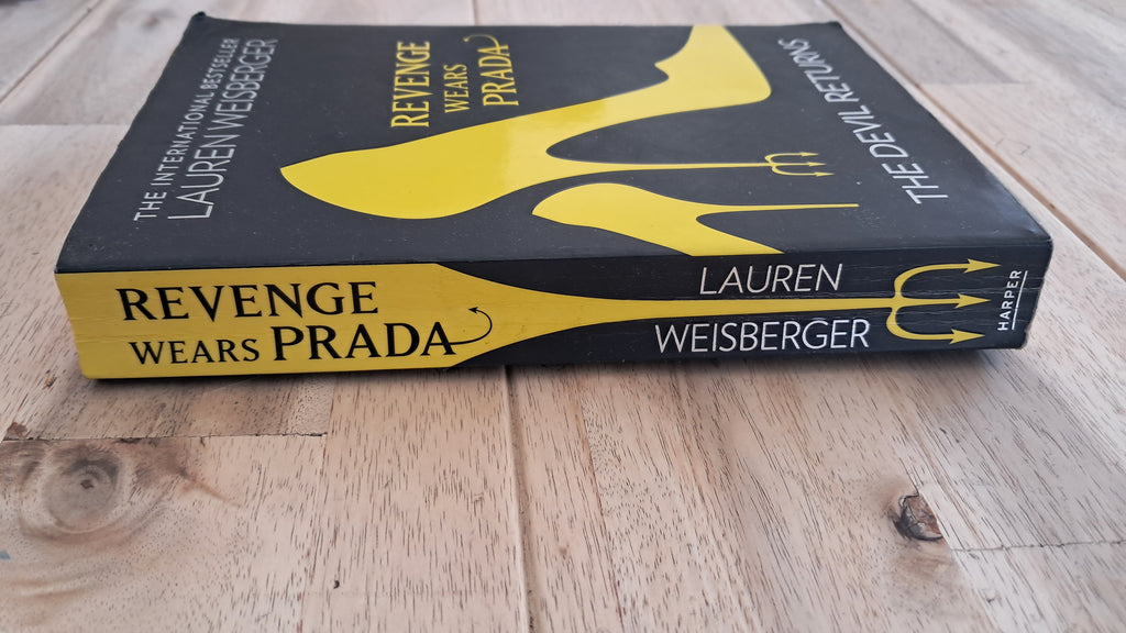 Revenge Wears Prada – Lauren Weisberger