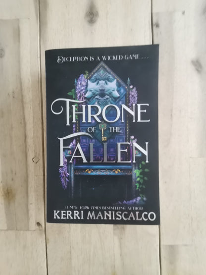 Throne of the Fallen by Kerri Maniscalco