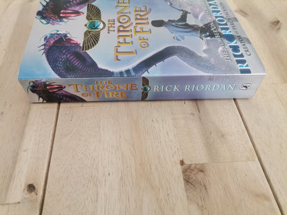 The Throne Of Fire  (The Kane Chronicles Book 2) by Rick Riordan