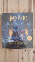 Harry Potter: The Pop-Up Wizard Chess Set – David Hawcock