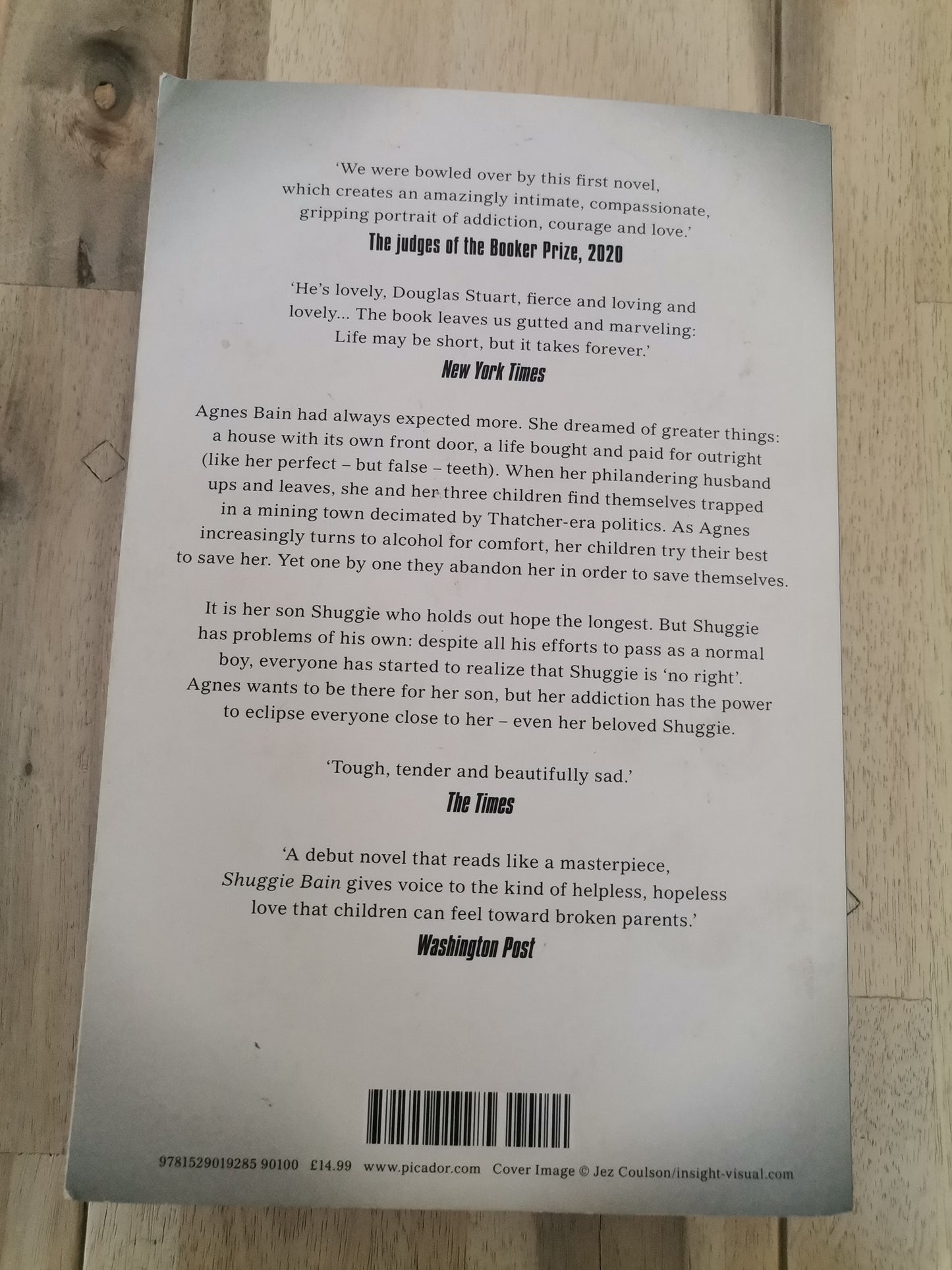 Shuggie Bain - Douglas Stuart