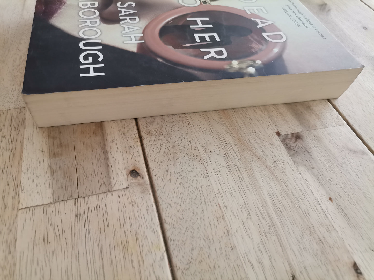 Dead to Her by Sarah Pinborough