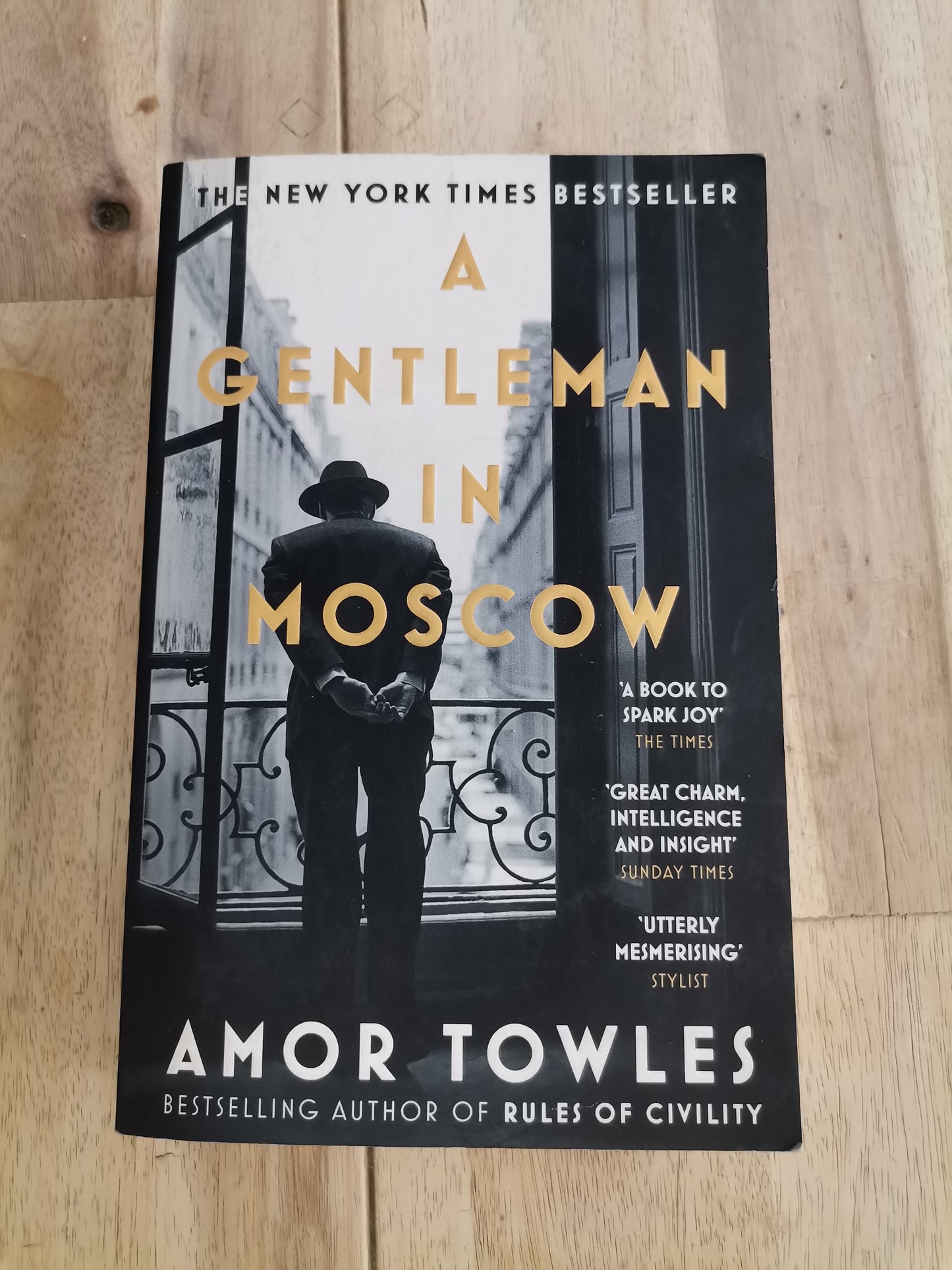 A Gentleman in Moscow by Amor Towles
