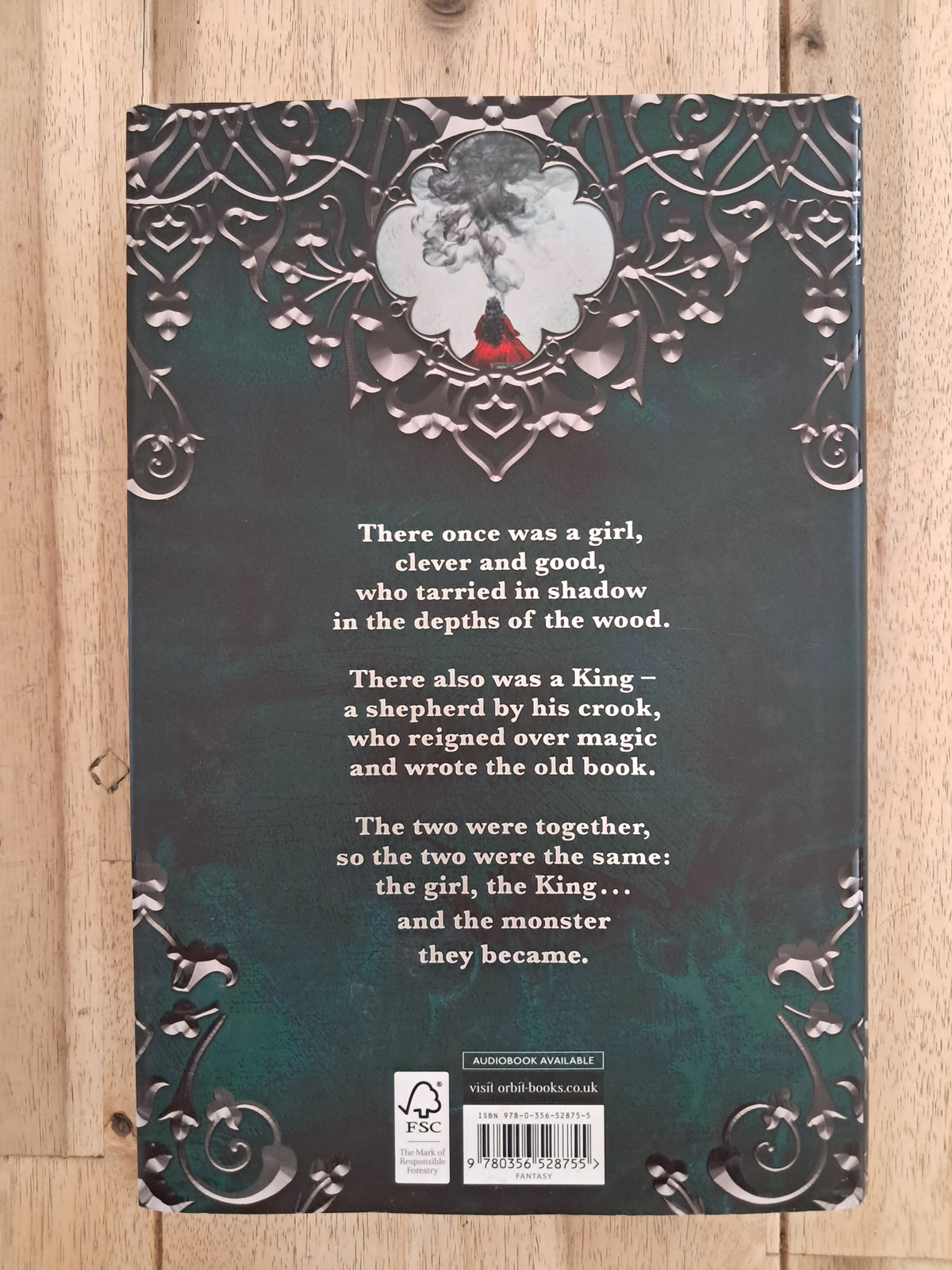 One Dark Window Deluxe Limited Edition – Rachel Gillig
