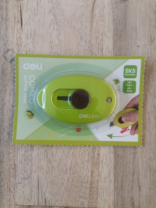 Green Box Cutter
