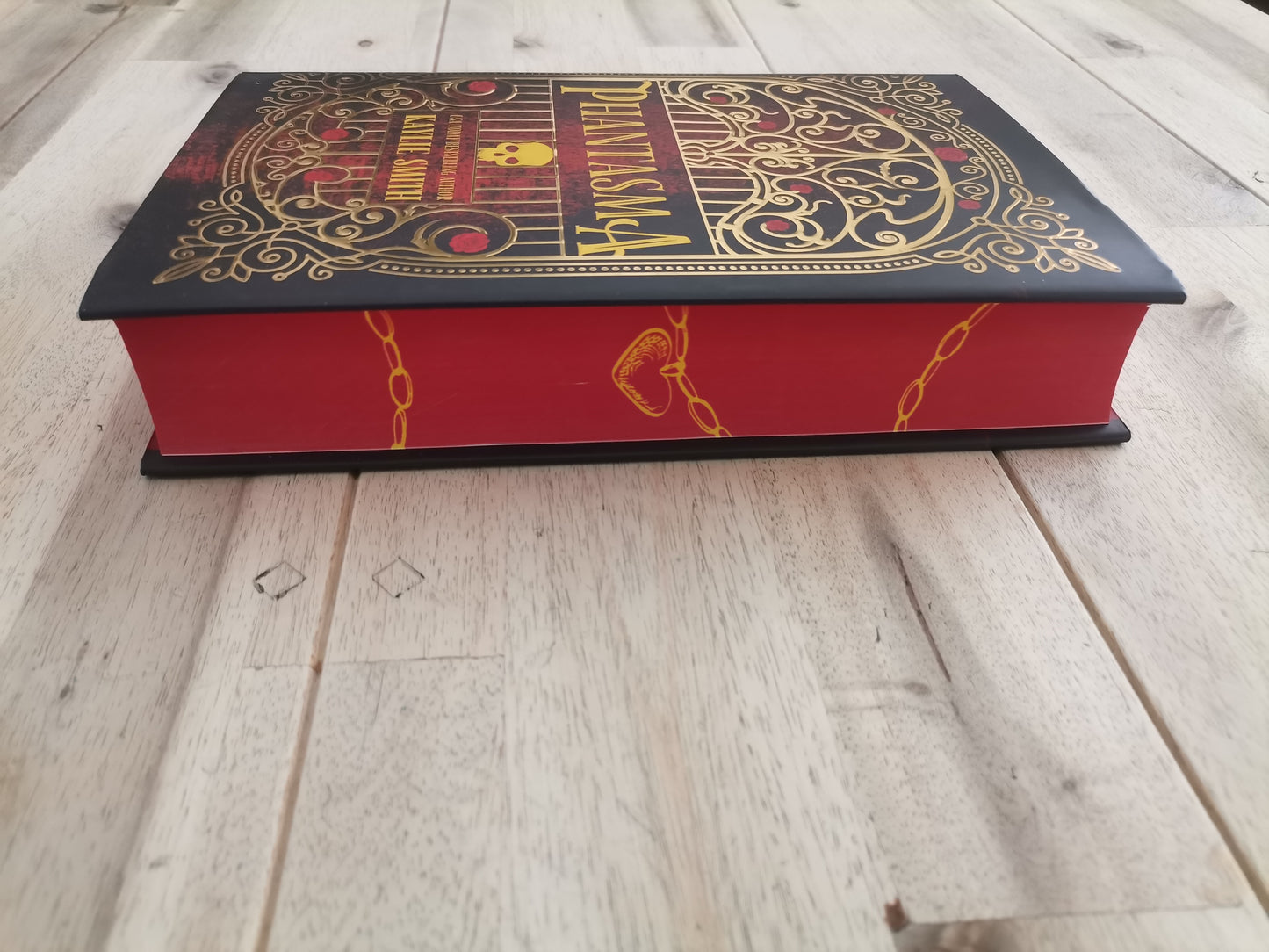 Phantasma – Special Edition Hardcover