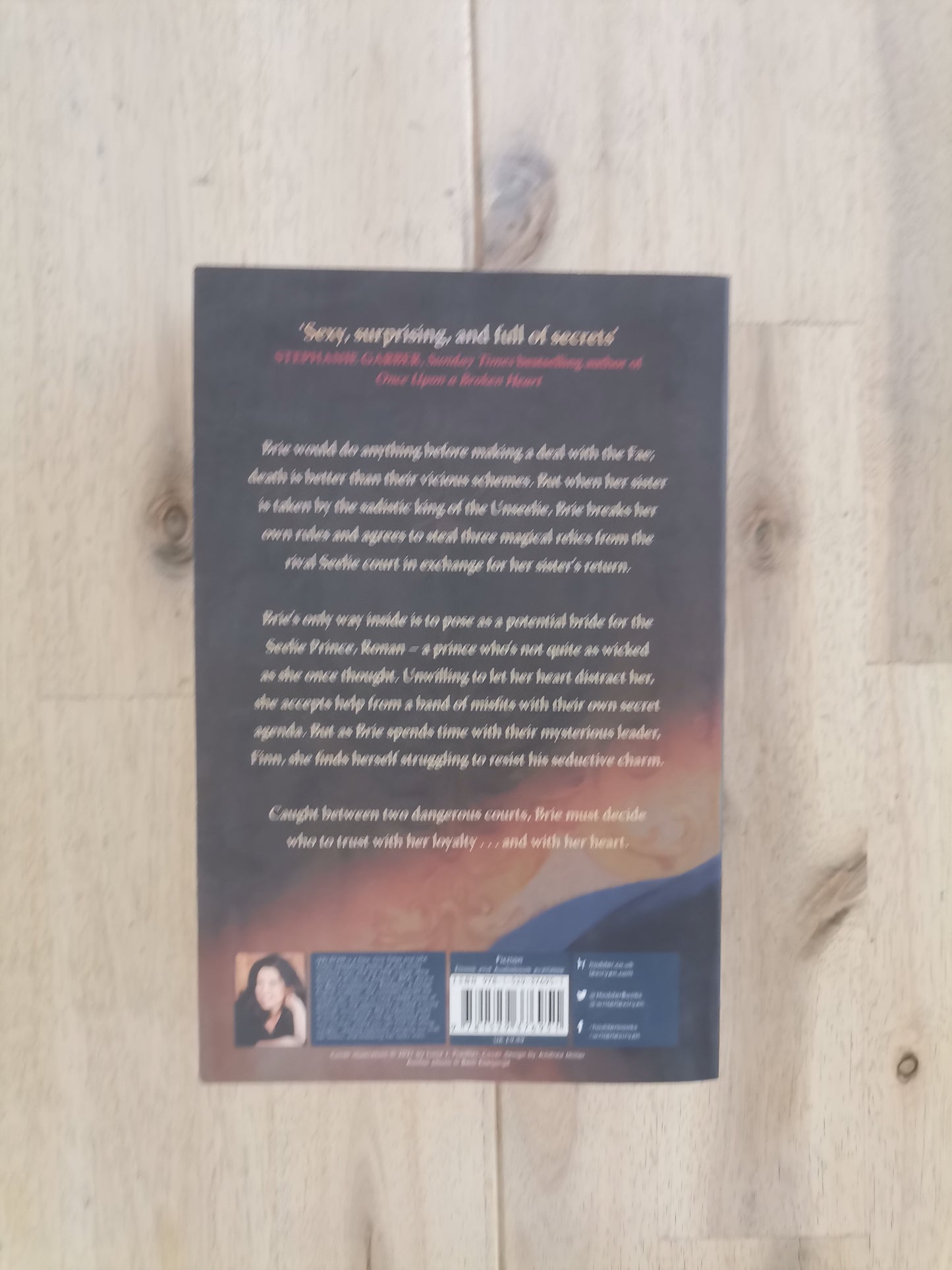 These Hollow Vows – Lexi Ryan