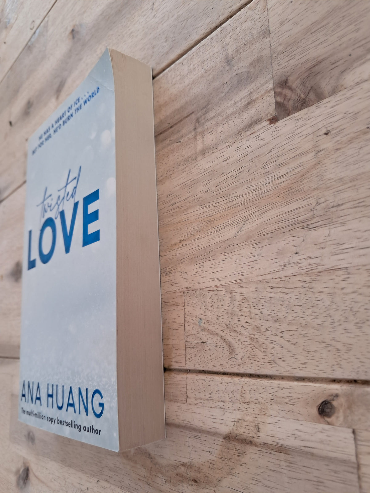 Twisted Love (Twisted #1) – Ana Huang