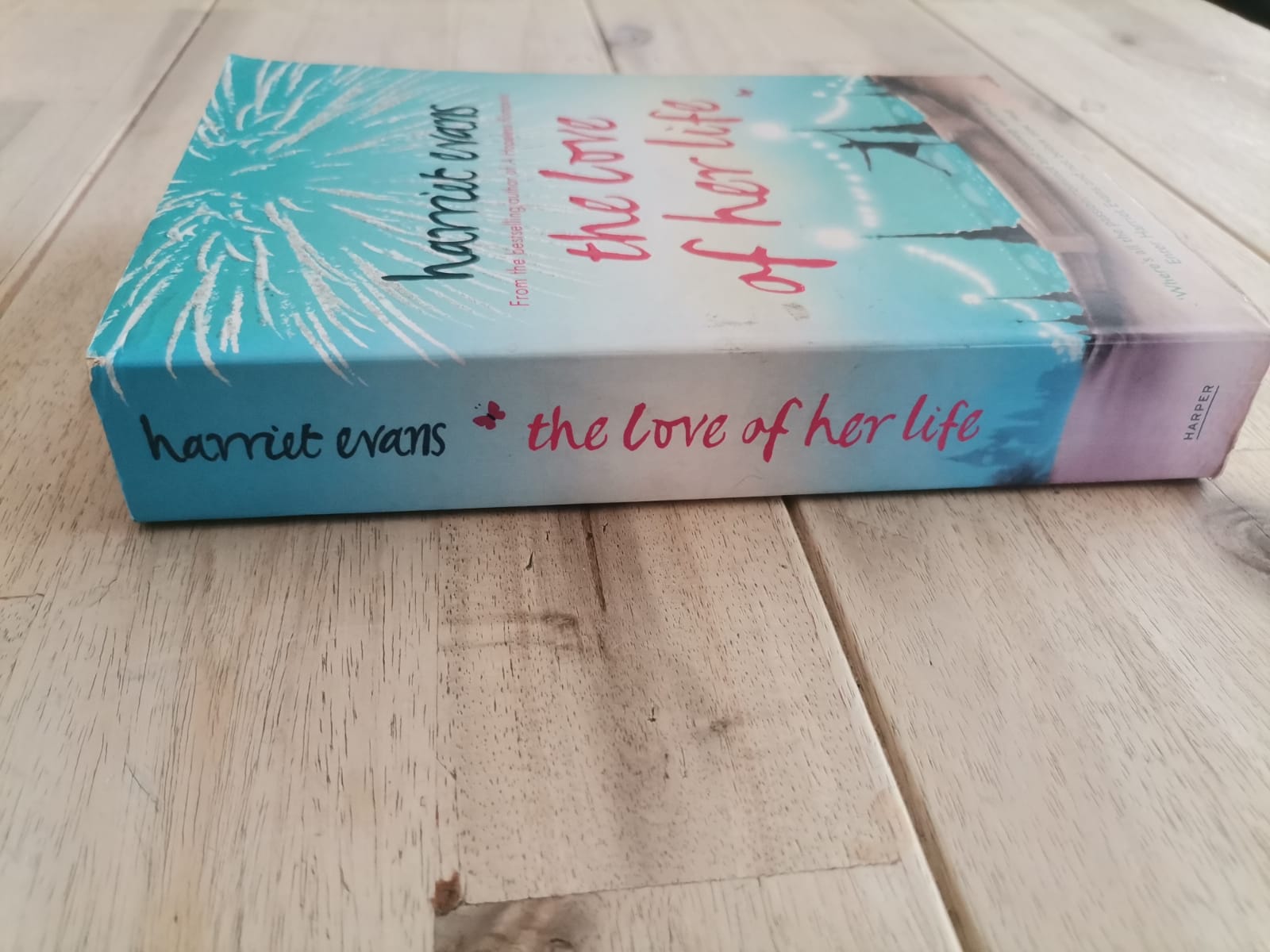 The Love of Her Life – Harriet Evans